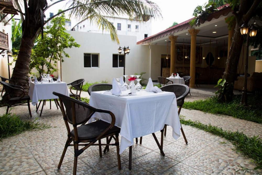 Antonio Garden Hotel Image 27